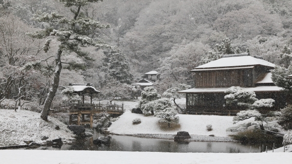 雪の内苑